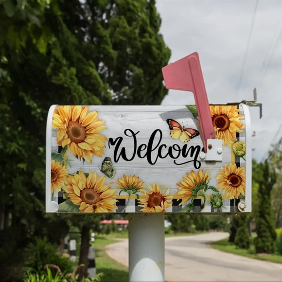 Mailbox Cover, Sunflower/Butterfly Print, Mailbox Cover, Fits Standard Mailbox. - Picture 6 of 8